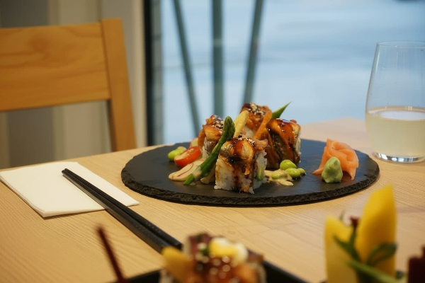 Bild 3 von HUMAMI · Japanische Küche